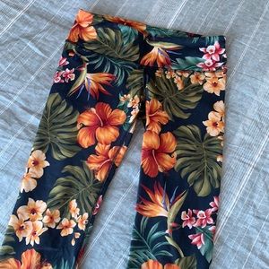 Aviator Nation tropical print leggings